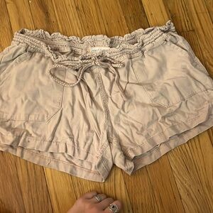 Light pink flowy paper bag shorts super cute!